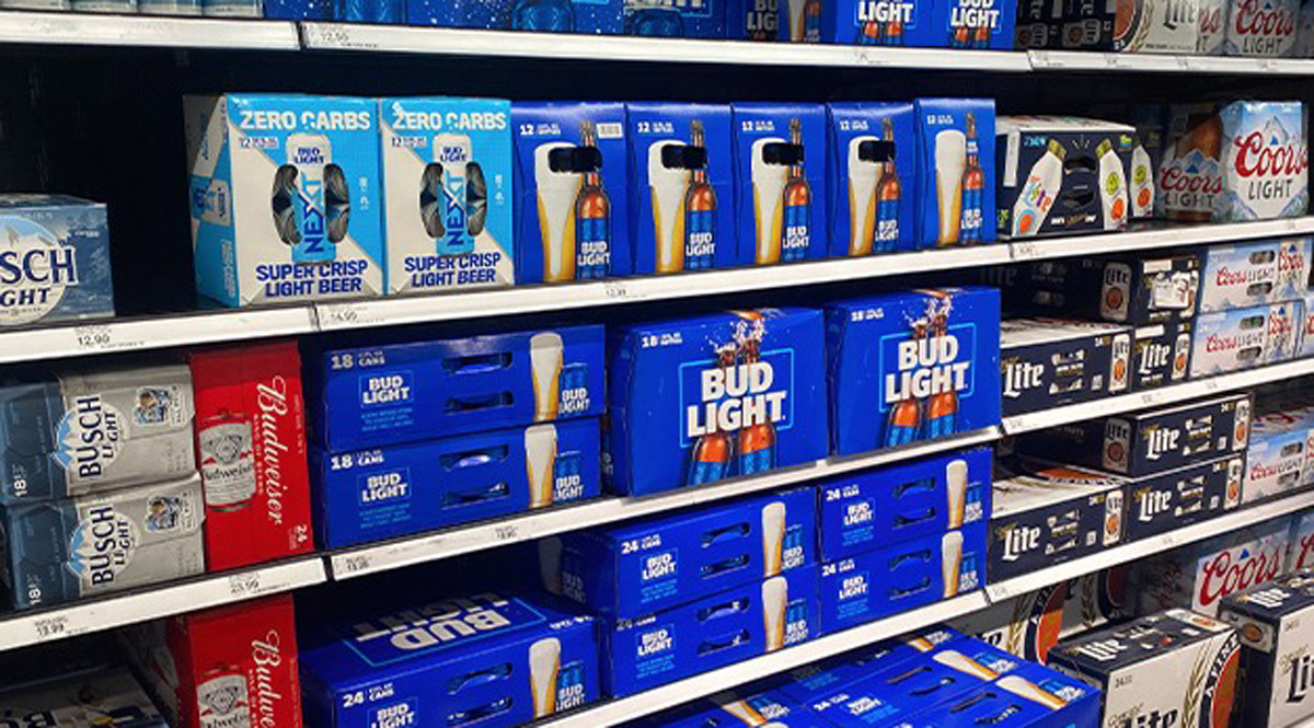 A Tale of Two Maps: Bud Light’s Popularity Totally Decimated Over July 4 Weekend